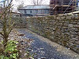 acastle 170250.jpg